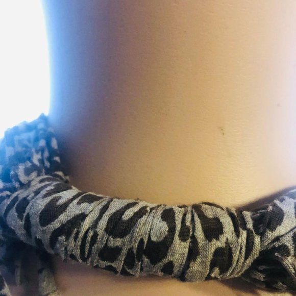 Scarf - Picture 4 of 4